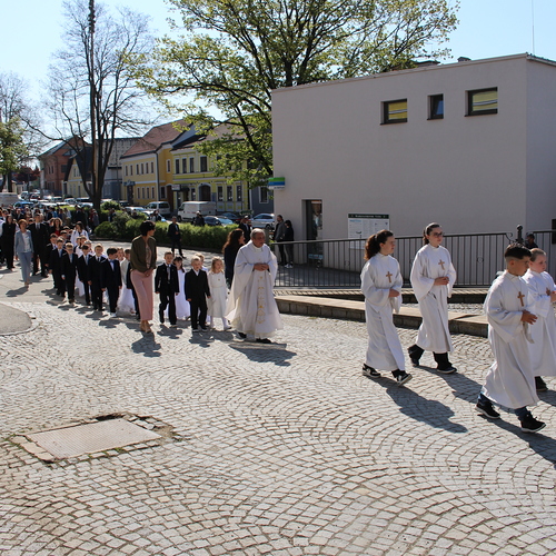 Einzug in die Kirche