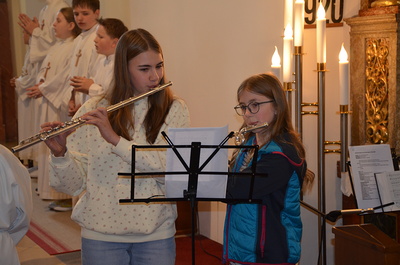 Sanctus mit Isabel und Leonie