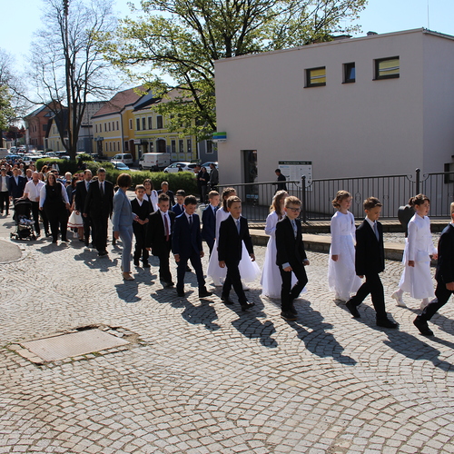Einzug in die Kirche